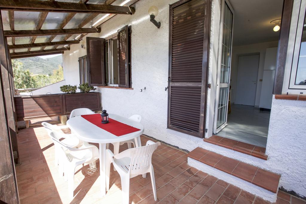 Villa Conti Residence ลาโกนา ภายนอก รูปภาพ